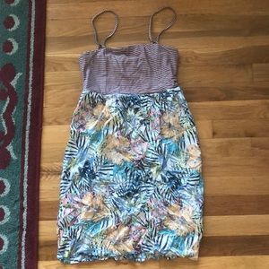 Roxy floral cover up/ top with removable straps